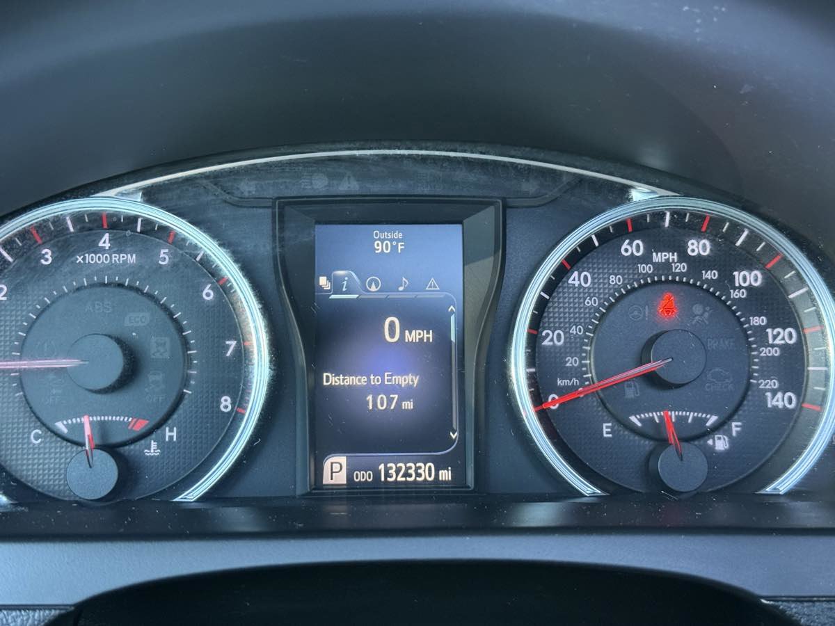 Used 2015 Toyota Camry XSE w/ Moonroof Package image 14