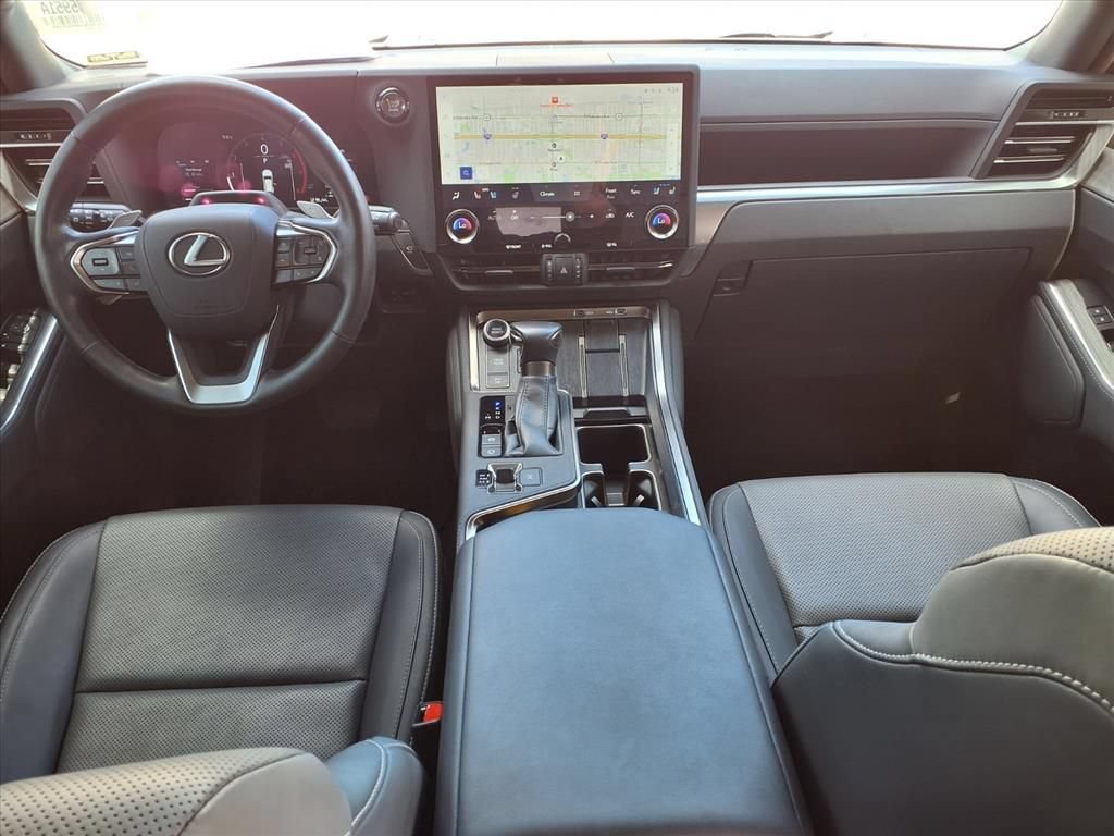 Used 2024 Lexus GX 550 w/ Cold Area Package AWD/4WD image 11