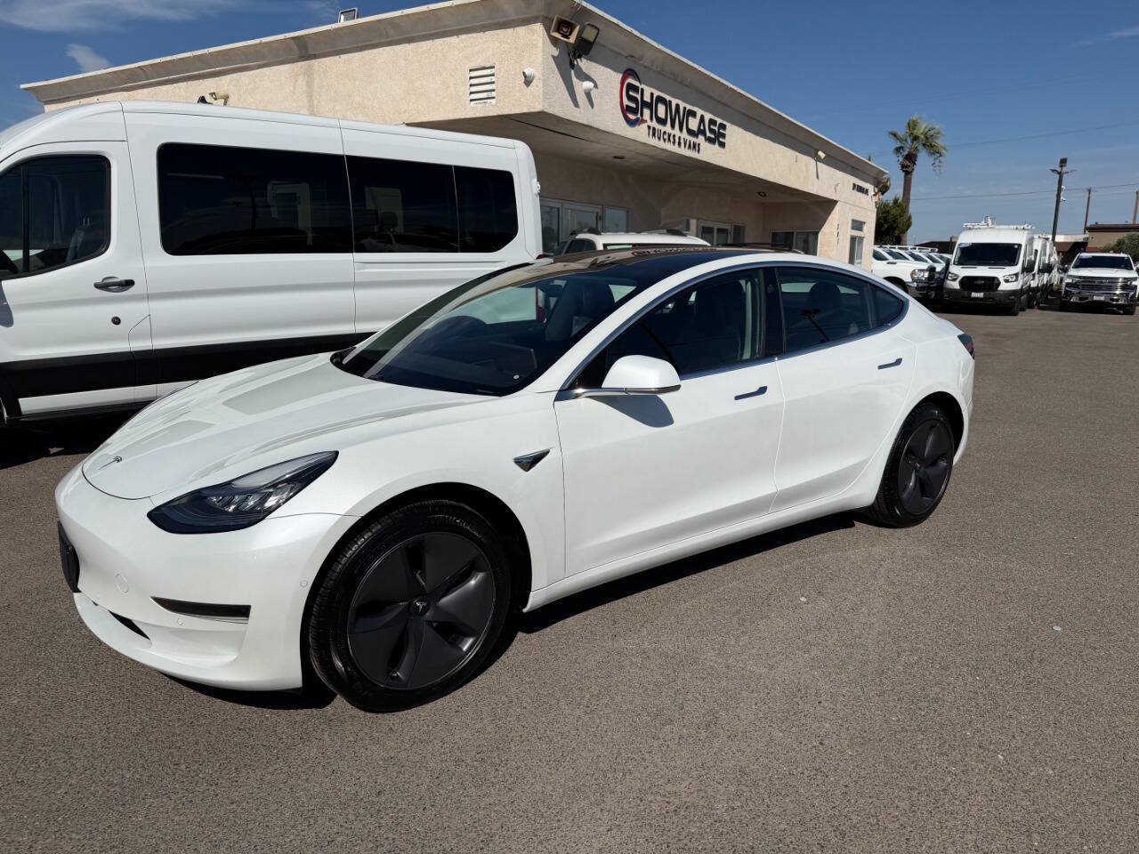 Used 2020 Tesla Model 3 Standard Range Plus RWD image 4