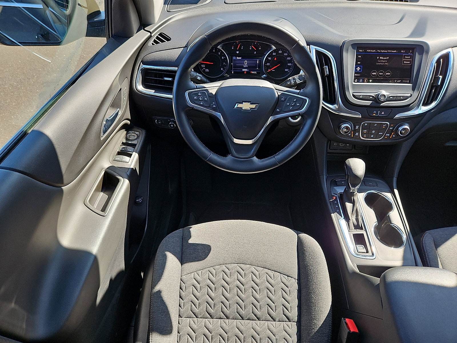 Used 2023 Chevrolet Equinox LT image 11