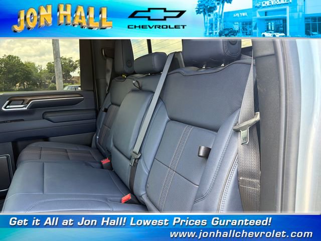 Used 2025 Chevrolet Silverado 2500 High Country w/ High Country Premium Package AWD/4WD image 24
