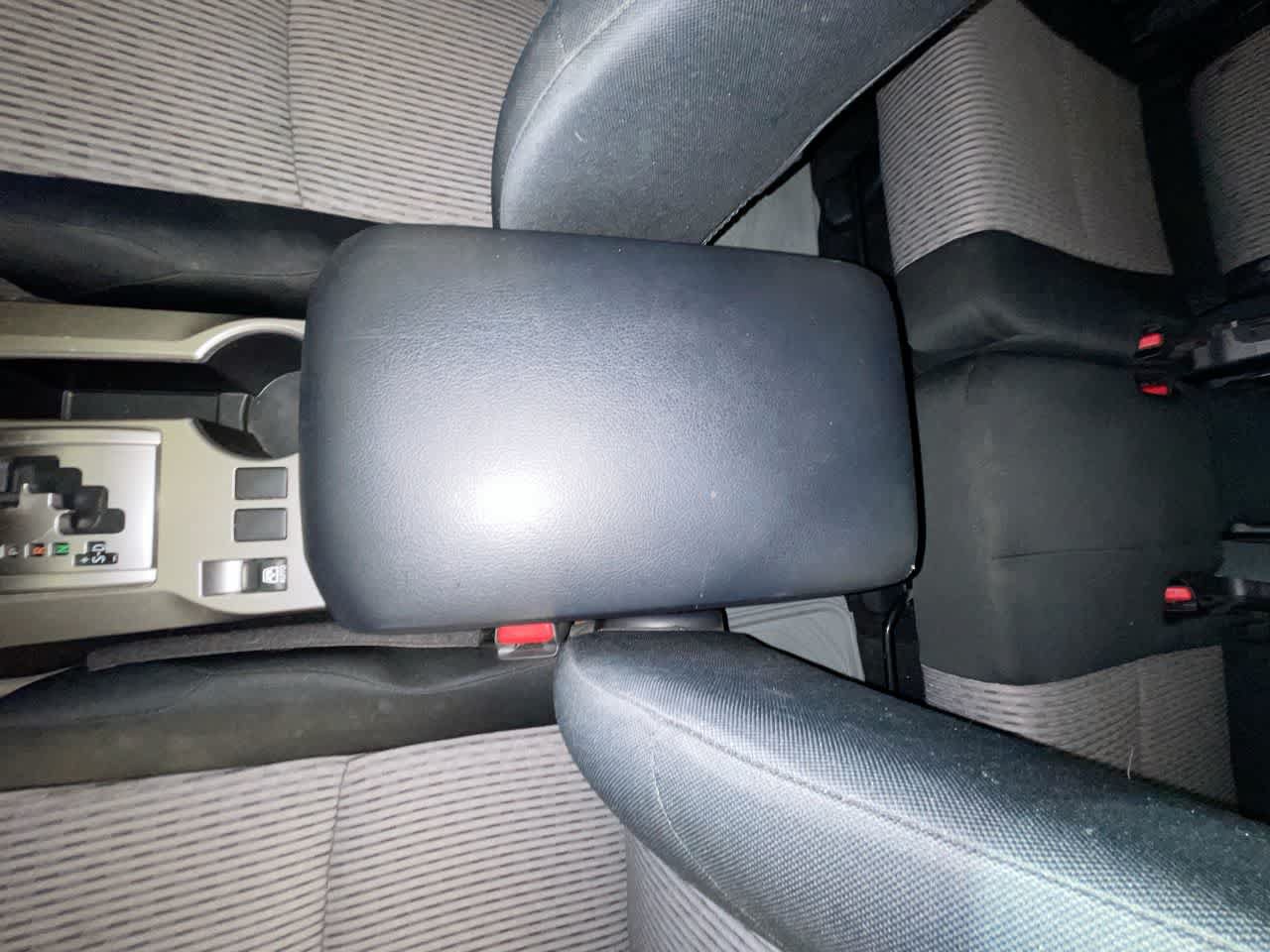 Used 2015 Toyota 4Runner SR5 AWD/4WD image 20