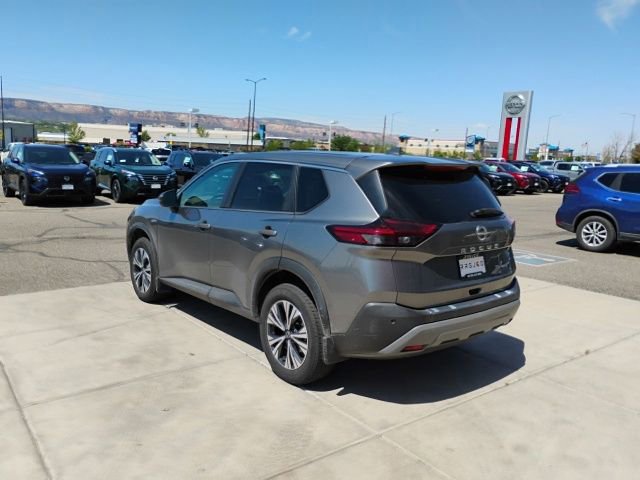 Used 2022 Nissan Rogue SV AWD/4WD image 7