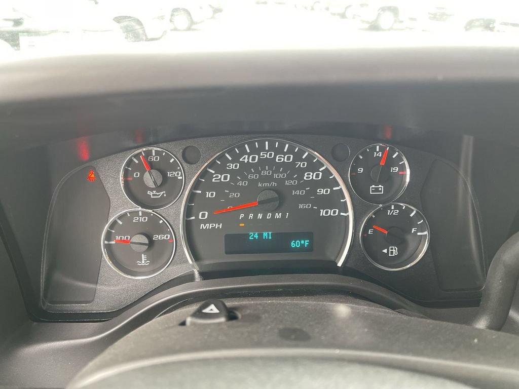 New 2025 Chevrolet Express 3500 w/ Power Convenience Package RWD image 9