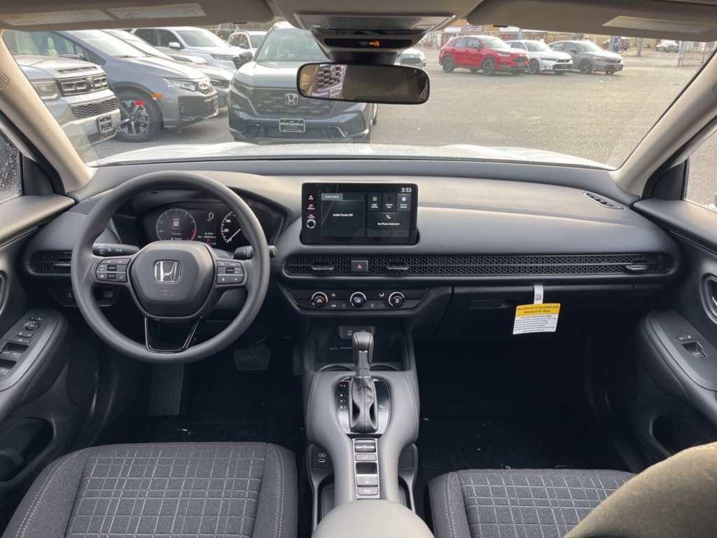 New 2026 Honda HR-V LX image 6