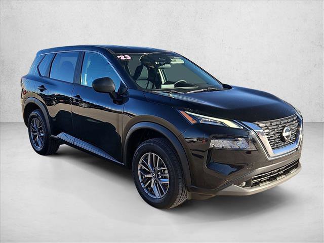 Used 2023 Nissan Rogue S image 3