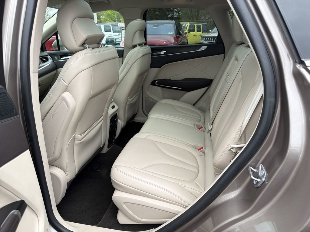 Used 2019 Lincoln MKC Reserve w/ MKC Climate Package image 13