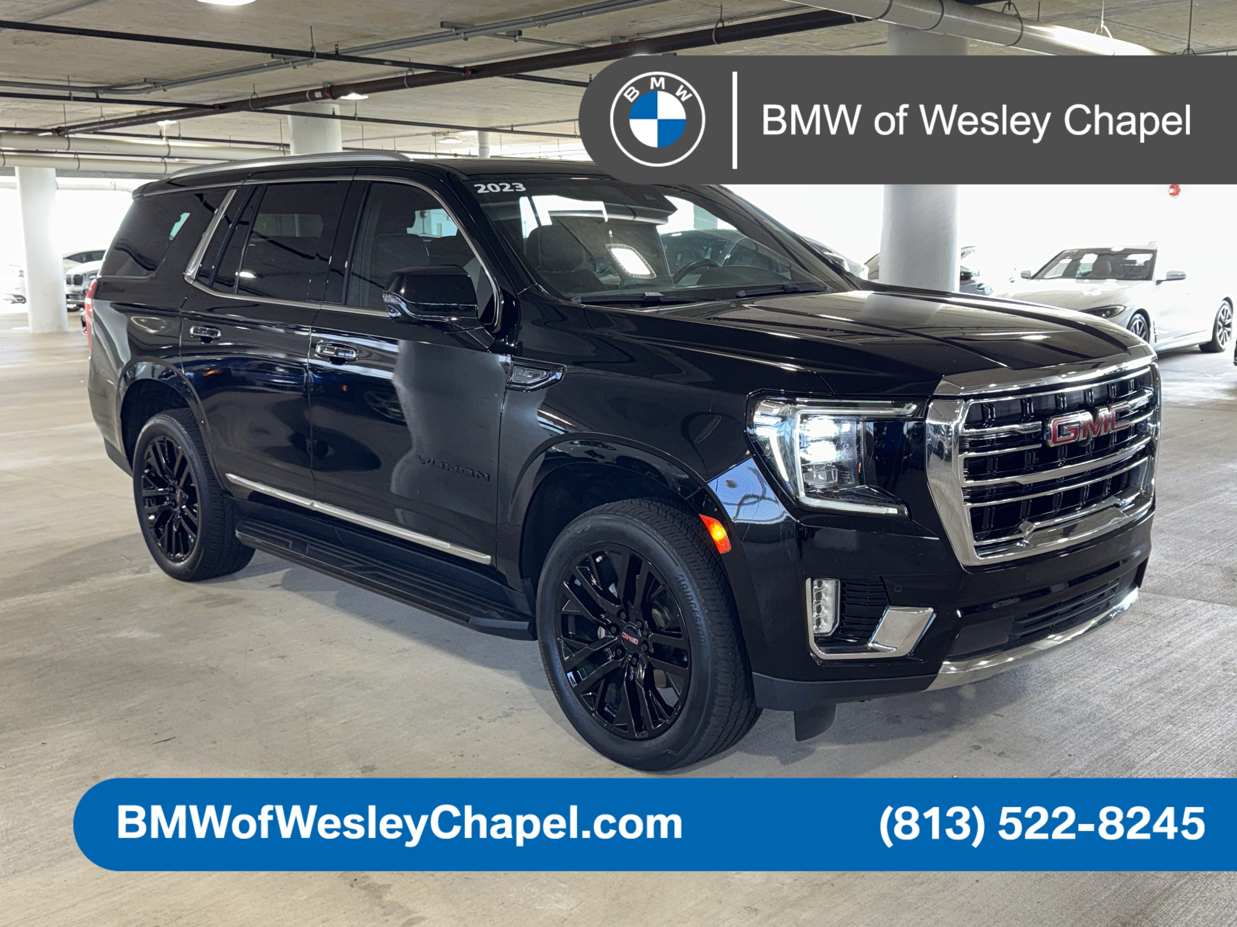 Used 2023 GMC Yukon SLT w/ SLT Premium Package AWD/4WD image 1