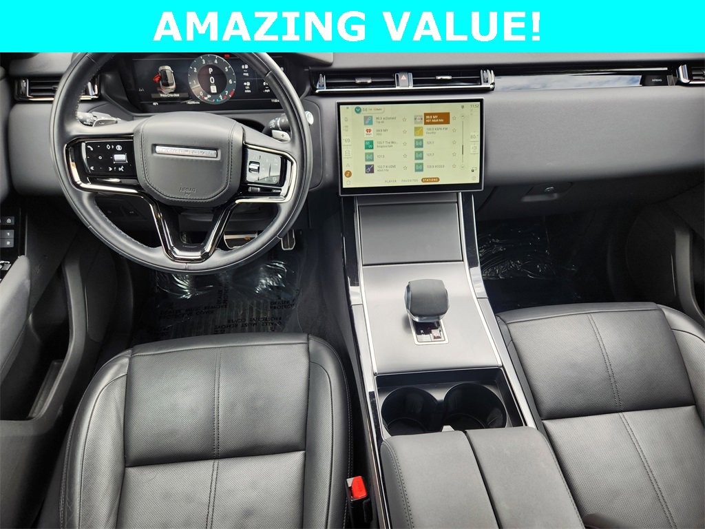 Used 2025 Land Rover Range Rover Velar Dynamic SE image 16
