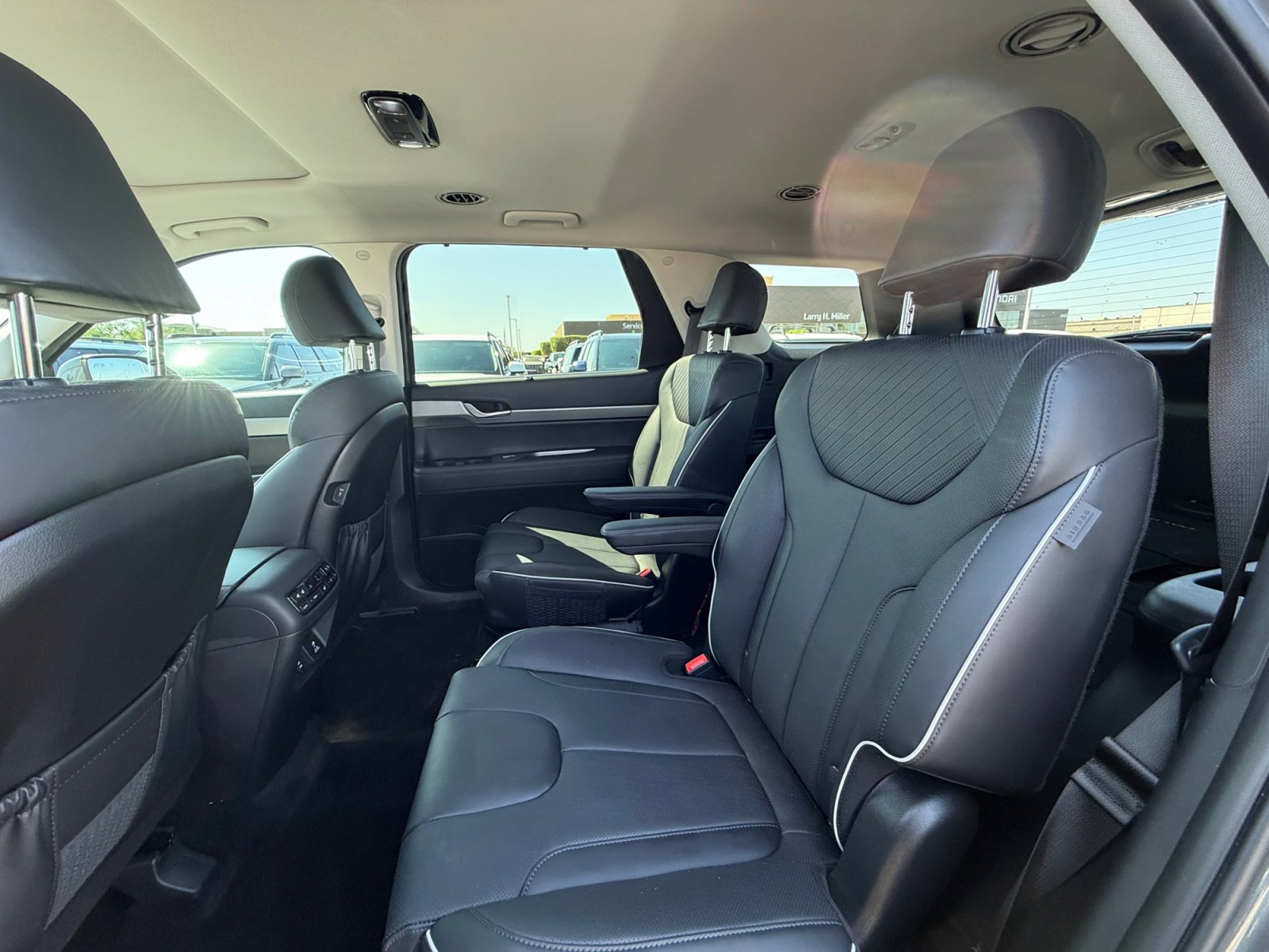 Used 2025 Hyundai Palisade SEL image 17