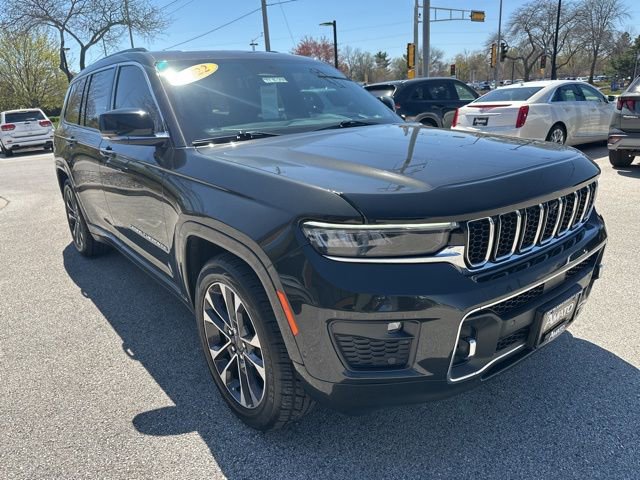 Used 2022 Jeep Grand Cherokee L Overland w/ Advanced Protech Group III AWD/4WD image 4