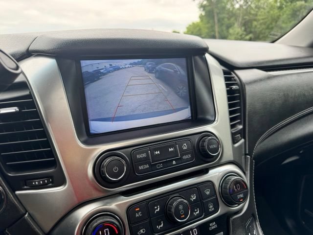 Used 2018 Chevrolet Suburban LT w/ LT Signature Package RWD image 18