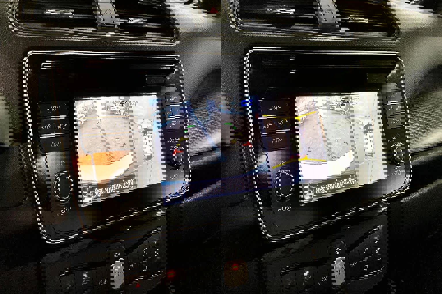 Used 2018 Nissan Leaf SL w/ SL Technology Package image 25