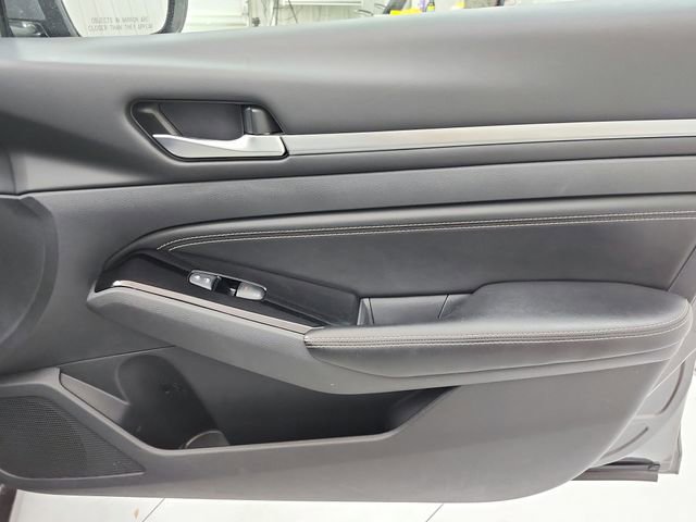 Used 2023 Nissan Altima 2.5 SL image 47