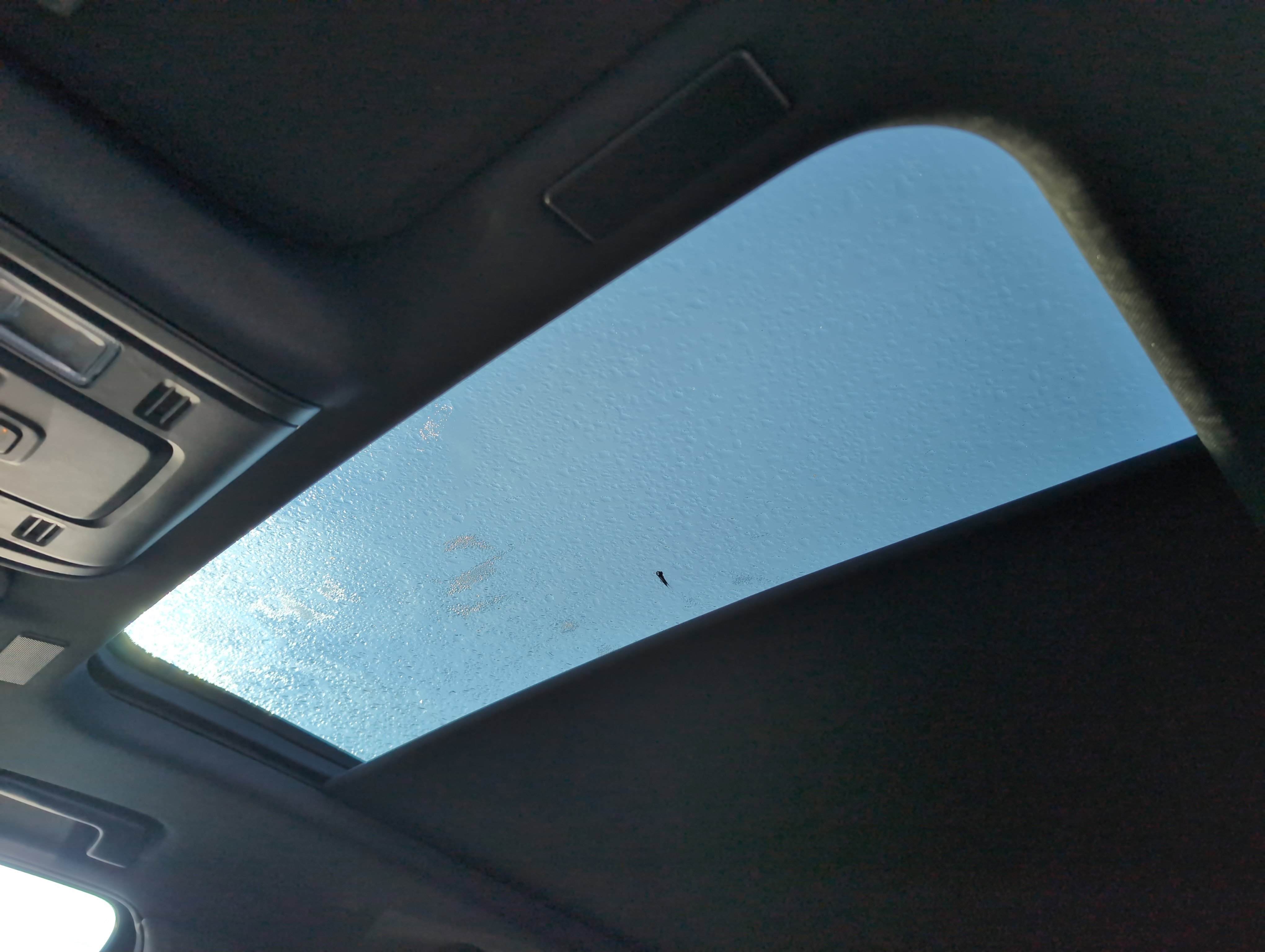 New 2025 Chevrolet Suburban Premier w/ Sun And Tow Package image 9