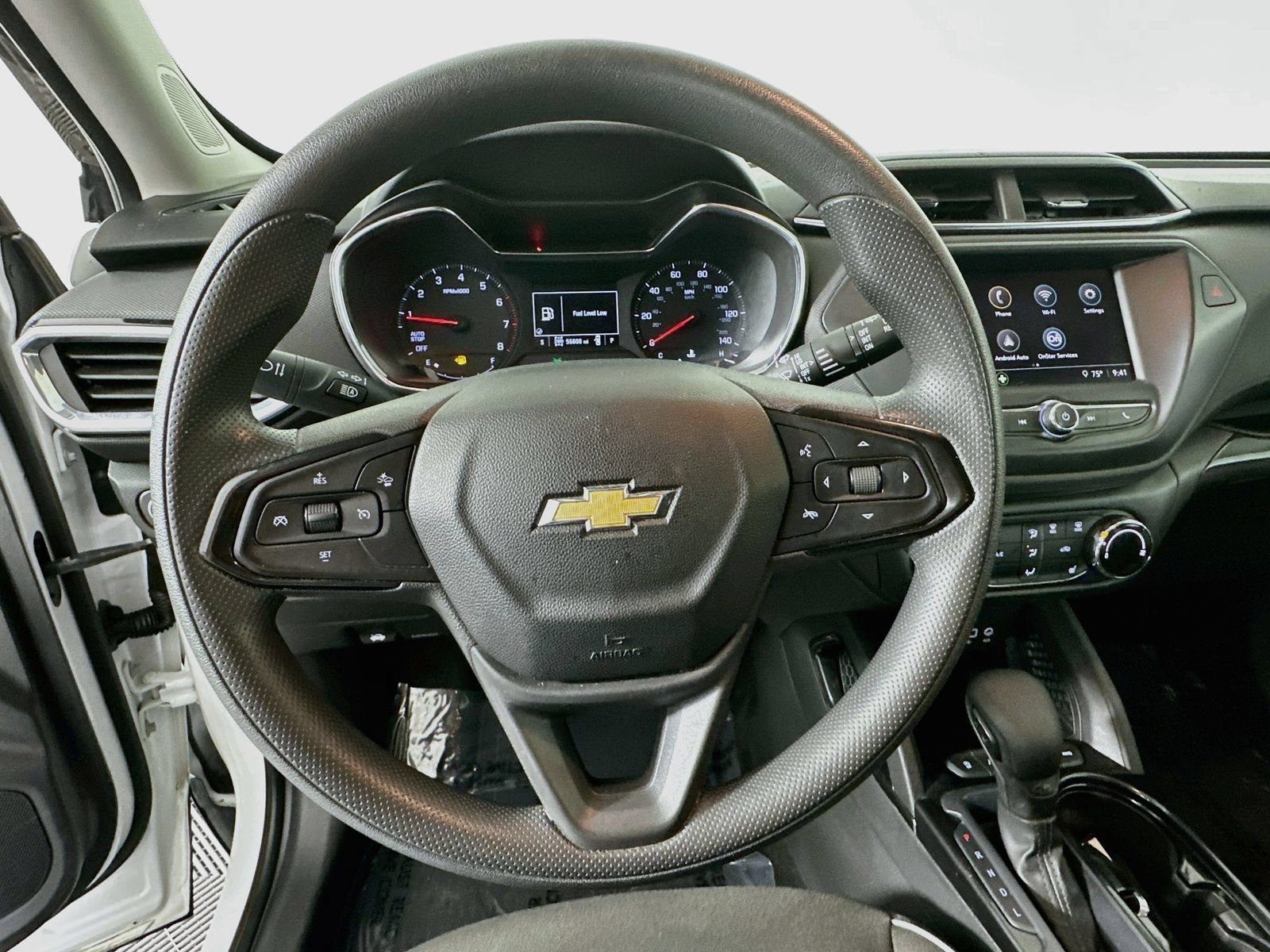Used 2023 Chevrolet TrailBlazer LT AWD/4WD image 12