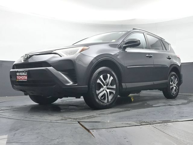 Used 2018 Toyota RAV4 LE w/ All Weather Liner Package AWD/4WD image 25