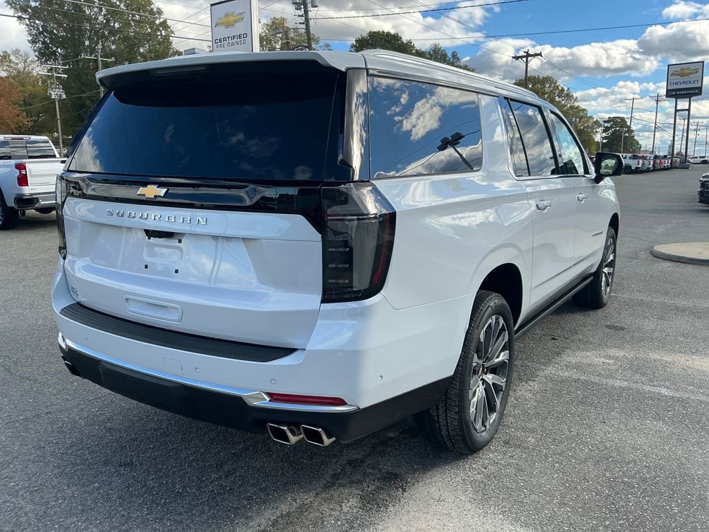 New 2026 Chevrolet Suburban High Country image 5