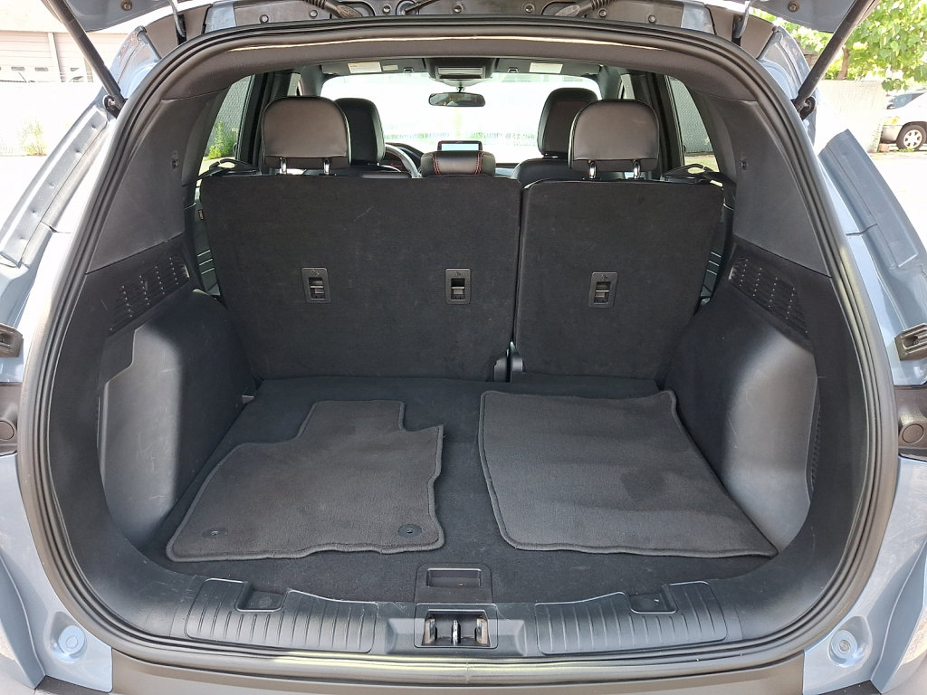 Used 2025 Ford Escape ST-Line FWD image 18