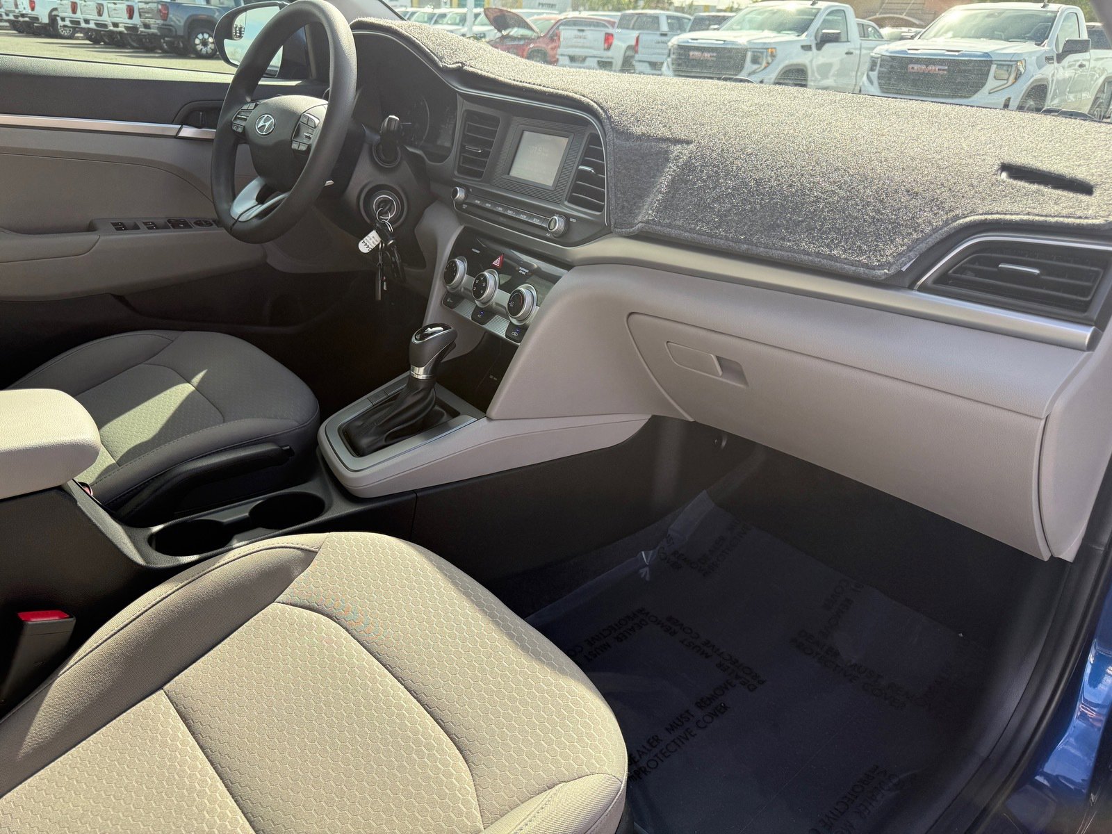 Used 2019 Hyundai Elantra SE image 25