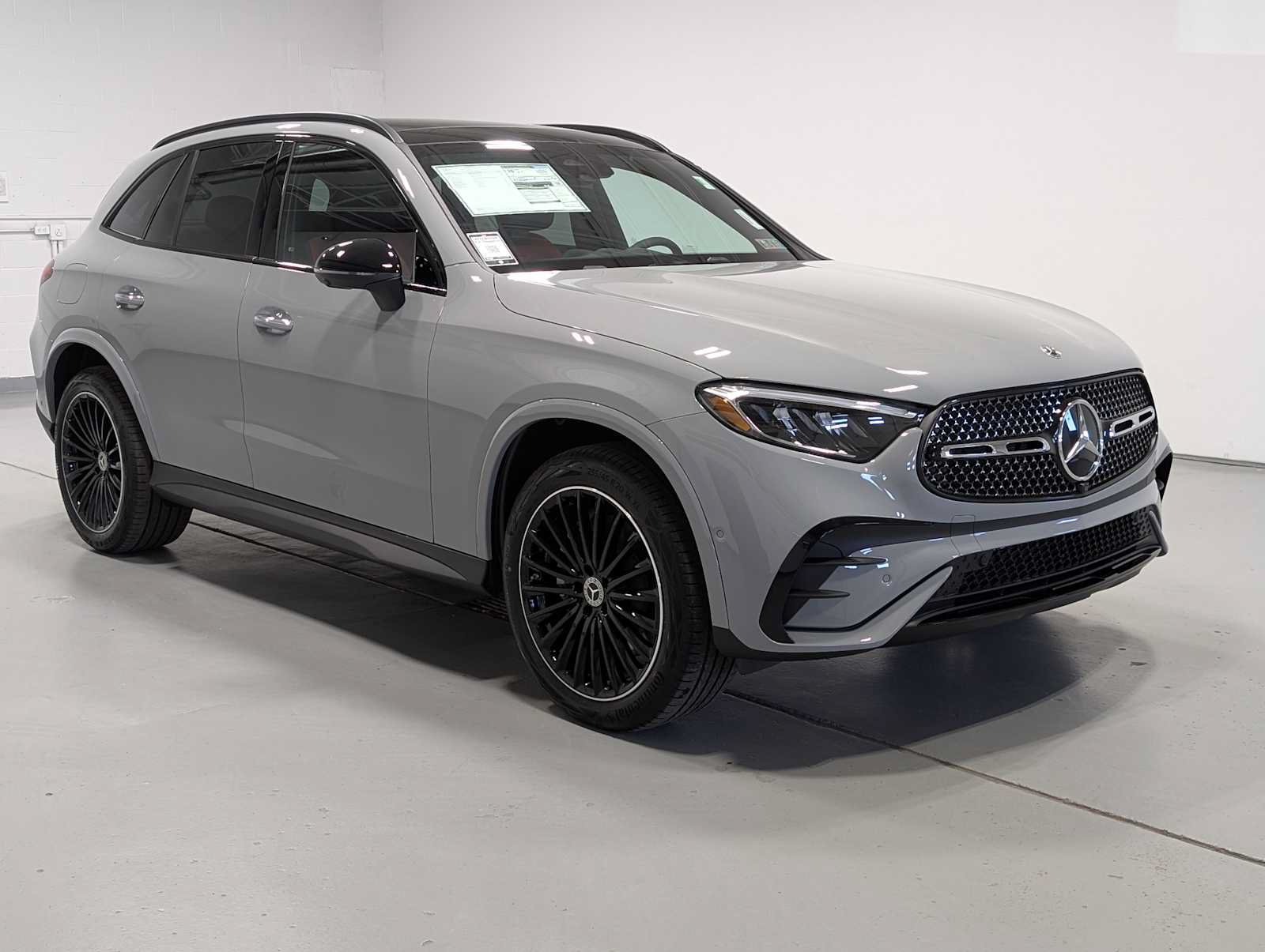 New 2026 Mercedes-Benz GLC 300 4MATIC image 6