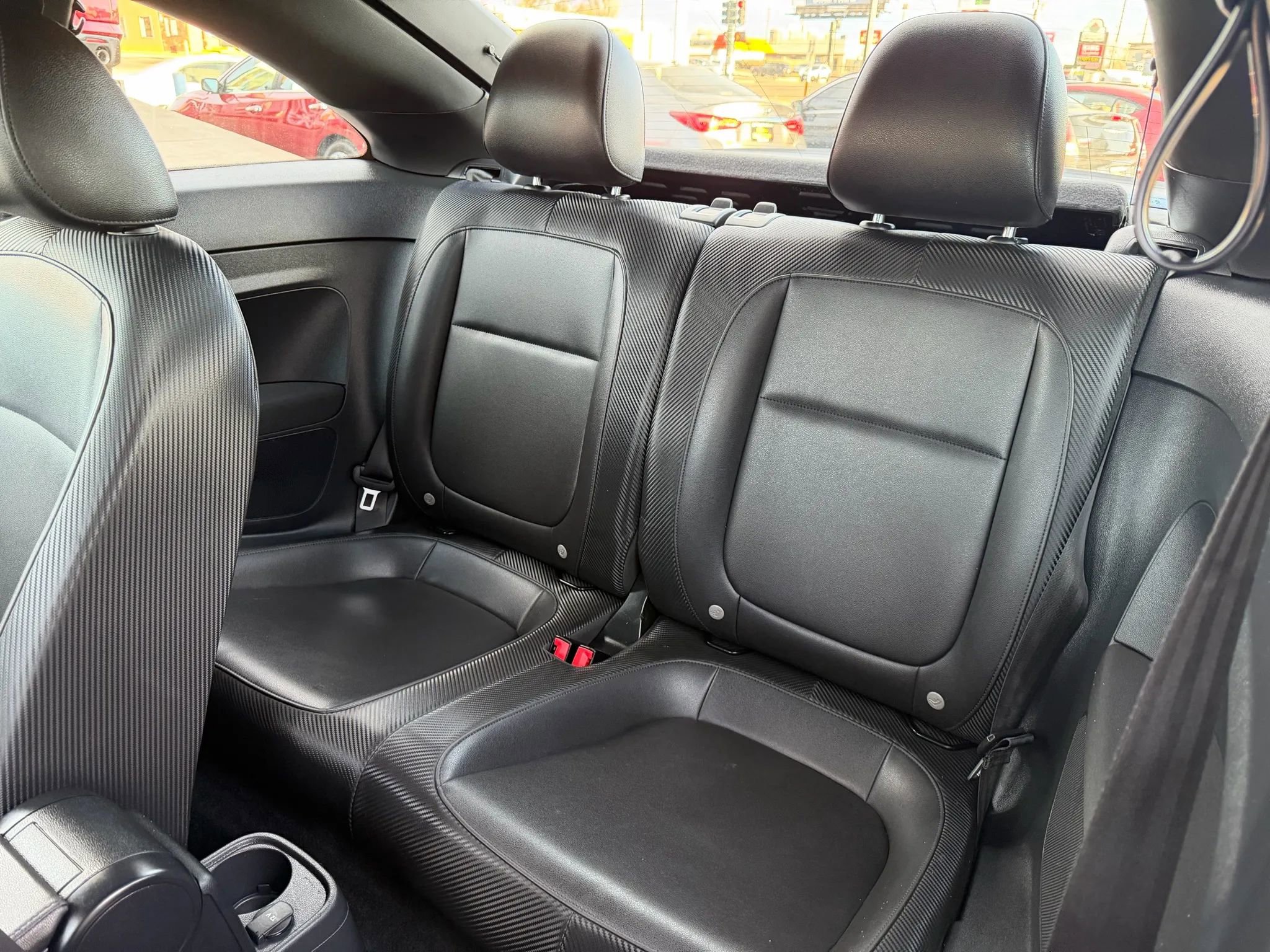 Used 2018 Volkswagen Beetle 2.0T S w/ Style & Comfort Package For S image 15