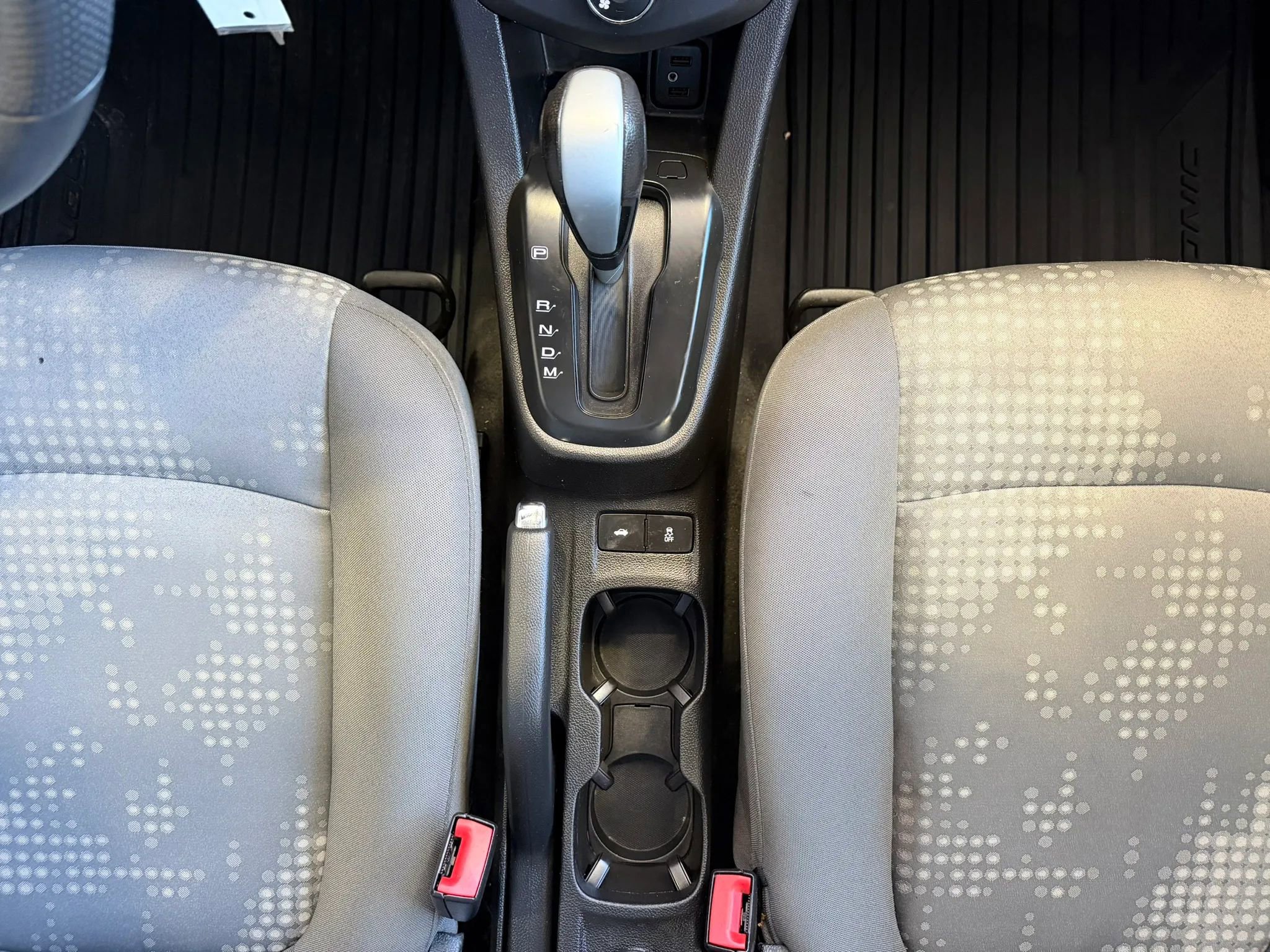 Used 2018 Chevrolet Sonic LS image 17