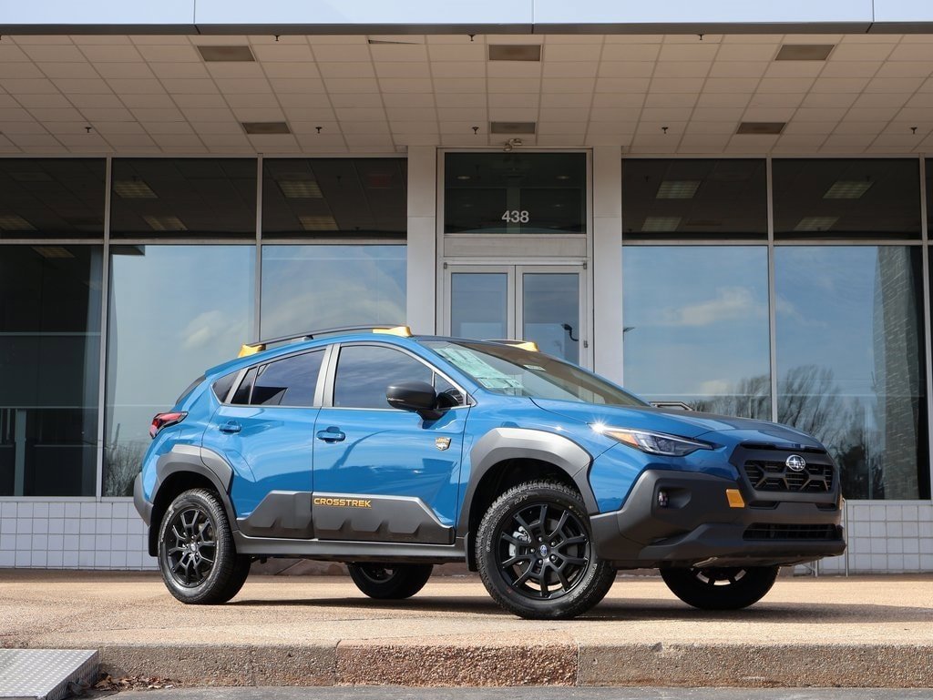 New 2026 Subaru Crosstrek 2.5i Wilderness w/ Crosstrek Mirror Package AWD/4WD image 1