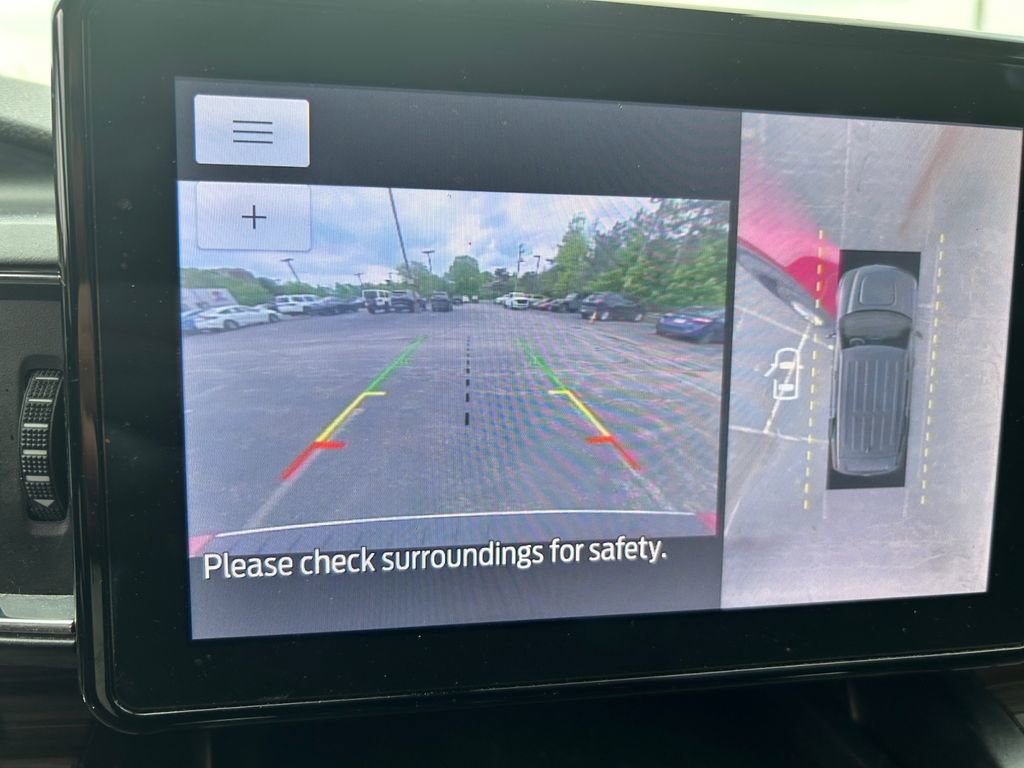 Used 2020 Ford Explorer Limited w/ Class III Trailer Tow Package AWD/4WD image 22