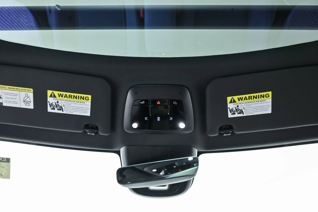 New 2026 Volvo EX30 Cross Country Ultra w/ Protection Package Premier image 17