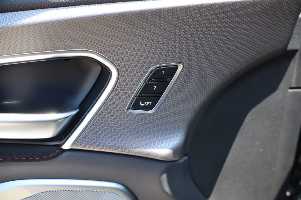 Used 2023 Acura RDX A-Spec AWD/4WD image 9
