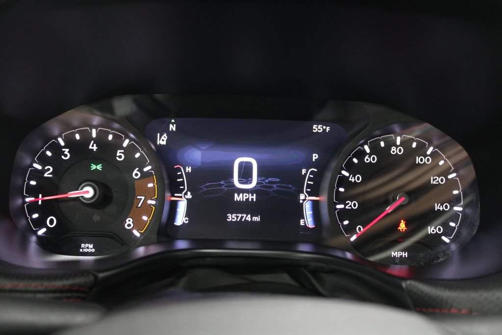 Used 2025 Jeep Compass Trailhawk AWD/4WD image 31