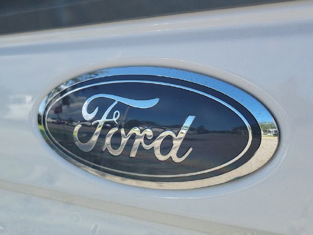 Used 2022 Ford F250 Lariat w/ Chrome Package AWD/4WD image 8