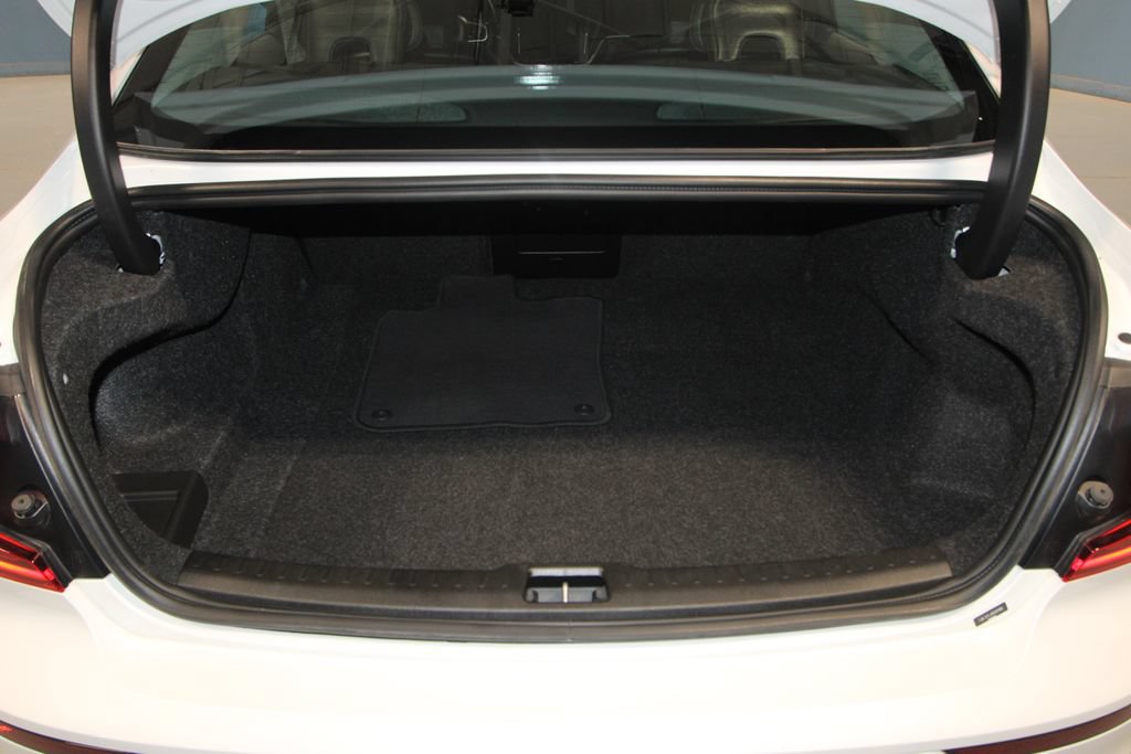 Used 2024 Volvo S60 B5 Plus AWD/4WD image 34