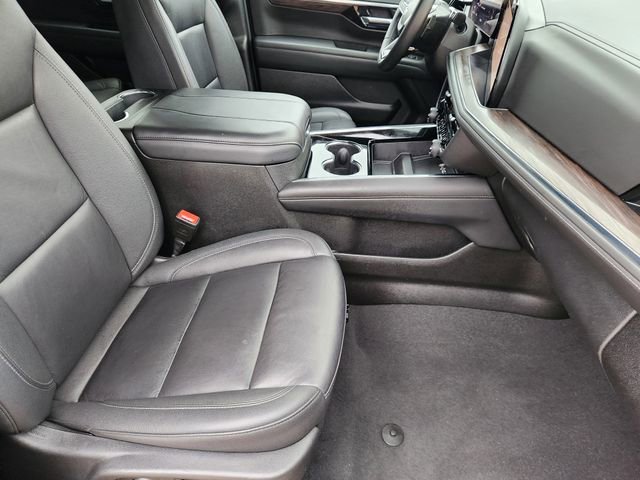 Used 2025 Chevrolet Tahoe LT AWD/4WD image 20