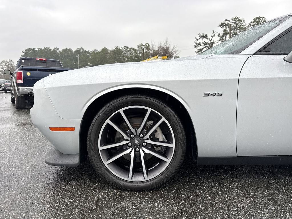 Used 2023 Dodge Challenger R/T image 10