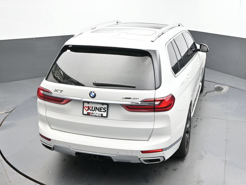 Used 2019 BMW X7 xDrive40i w/ Cold Weather Package AWD/4WD image 11