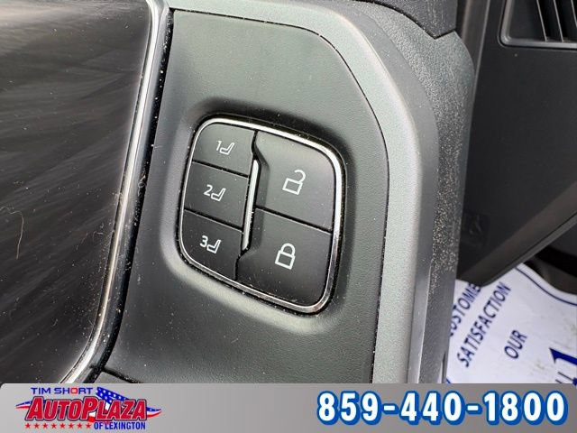 Used 2025 Ford F150 Lariat w/ Equipment Group 502A High AWD/4WD image 34