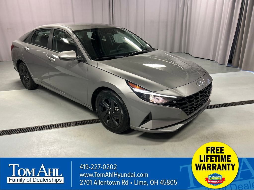 Used 2023 Hyundai Elantra SEL w/ Cargo Package