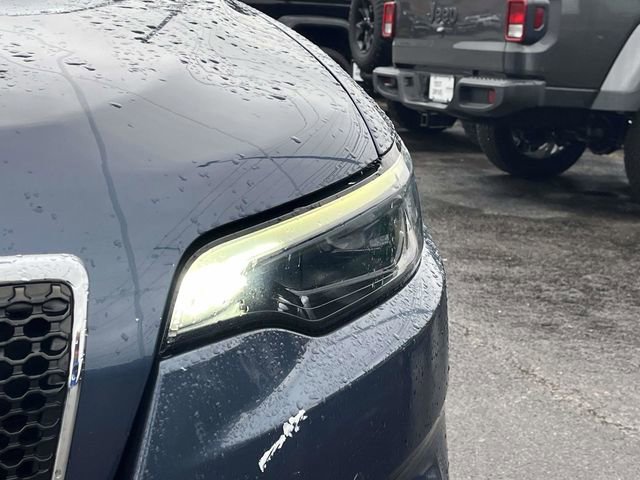 Used 2021 Jeep Cherokee Limited image 9