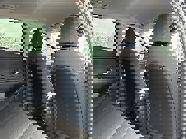 Used 2024 Hyundai Elantra SEL image 22