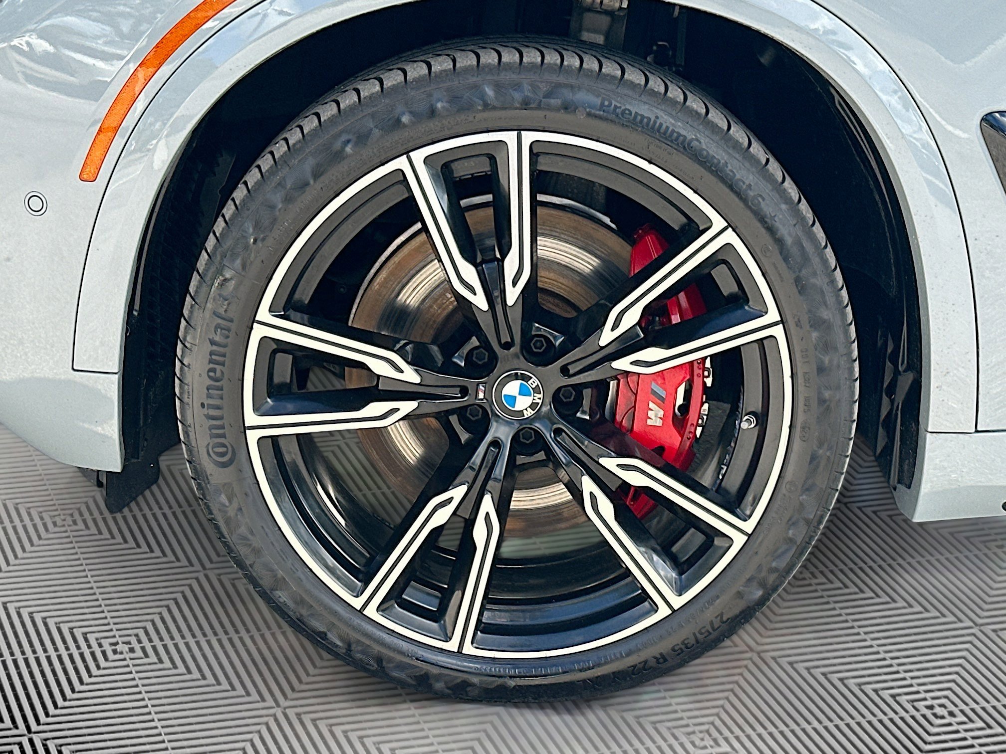 Certified 2024 BMW X5 M60i w/ Executive Package image 38