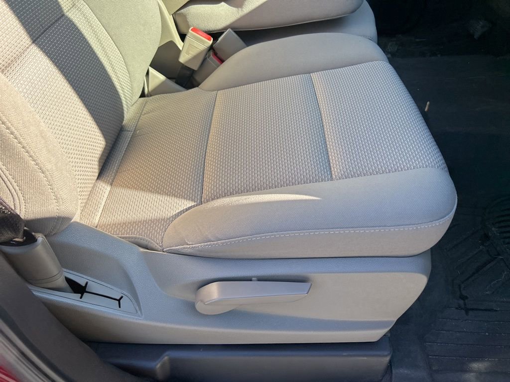 Used 2018 Chevrolet Silverado 1500 LT w/ All Star Edition image 33