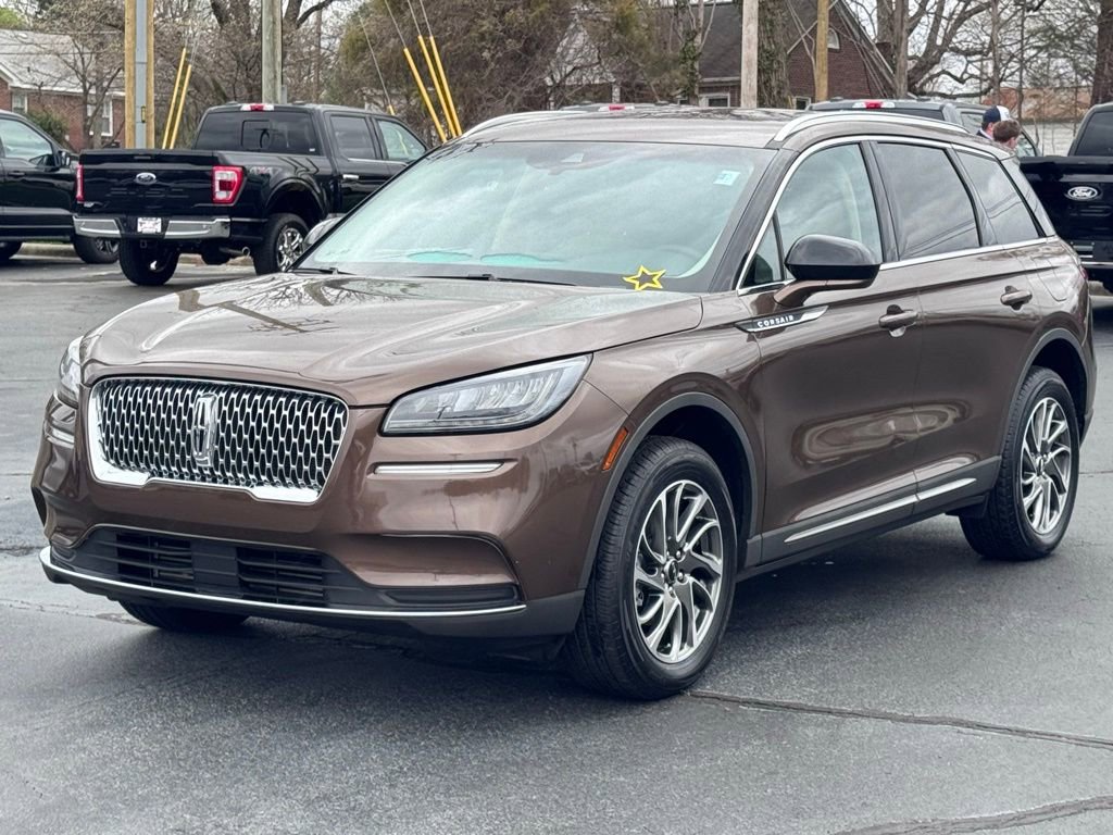 Used 2022 Lincoln Corsair FWD image 2