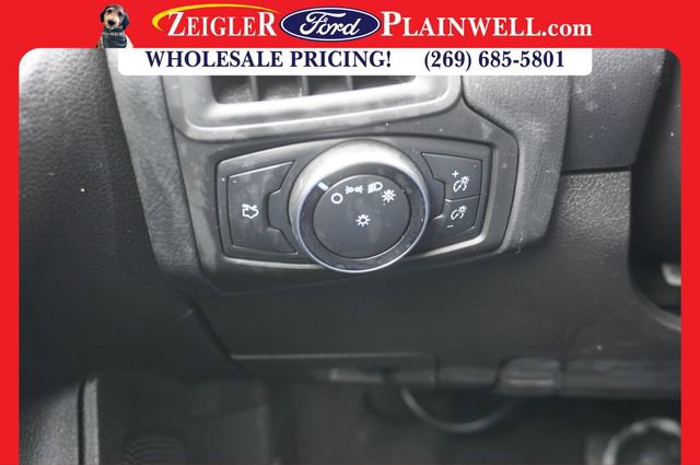 Used 2017 Ford Focus SE image 25