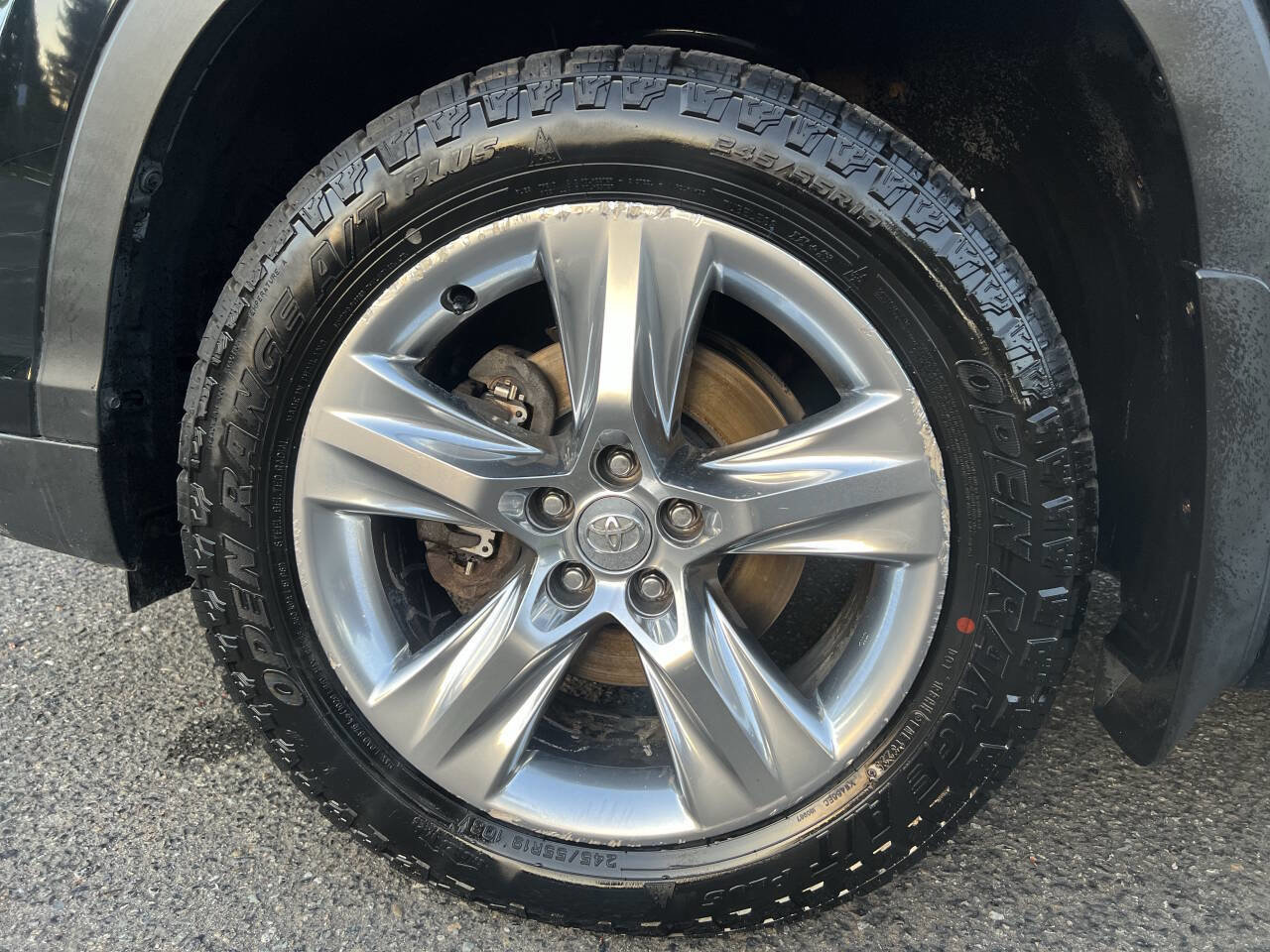 Used 2014 Toyota Highlander Limited Platinum AWD/4WD image 33