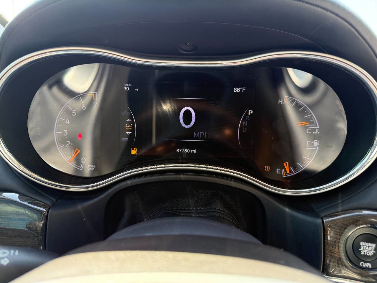 Used 2018 Jeep Grand Cherokee Summit image 18