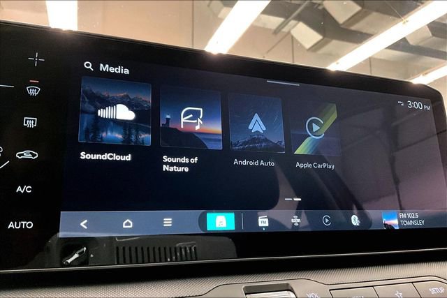 Used 2025 Kia K4 EX image 34