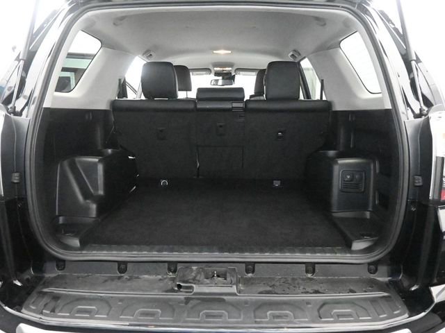 Used 2024 Toyota 4Runner TRD Off-Road Premium image 8