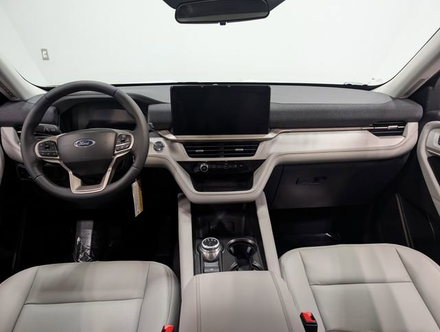 New 2026 Ford Explorer Active image 32
